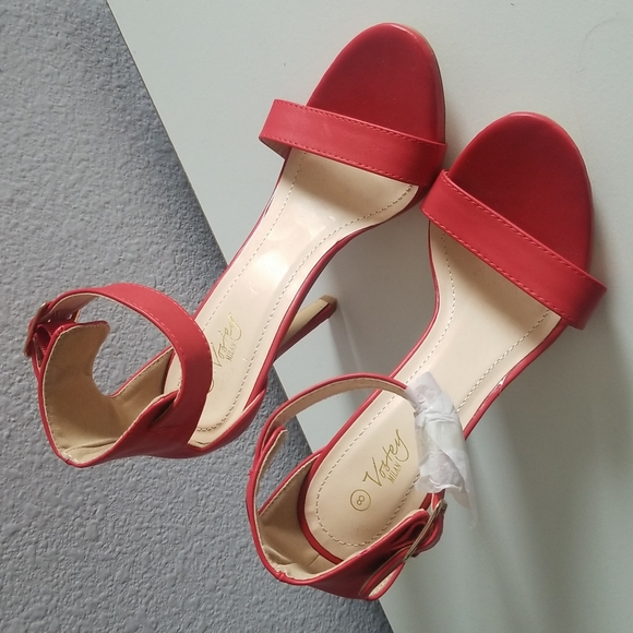 Voztey Milan Heels - Red - Picture 4 of 5
